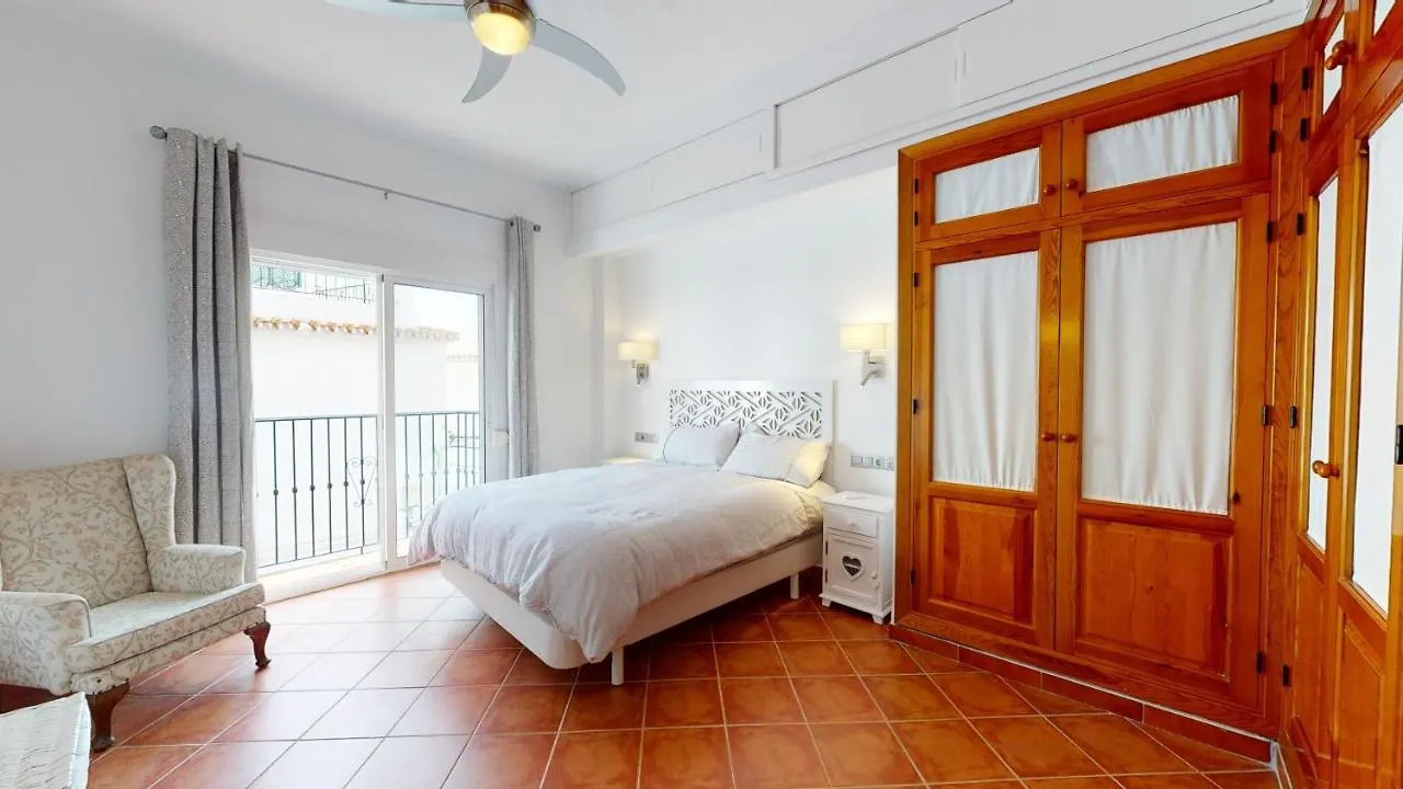 Сasa de vacaciones Villa Luxury 5 Bed House Private Pool And Sea View Nerja España