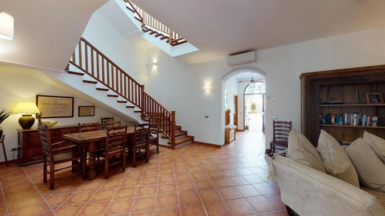 Сasa de vacaciones Villa Luxury 5 Bed House Private Pool And Sea View Nerja
